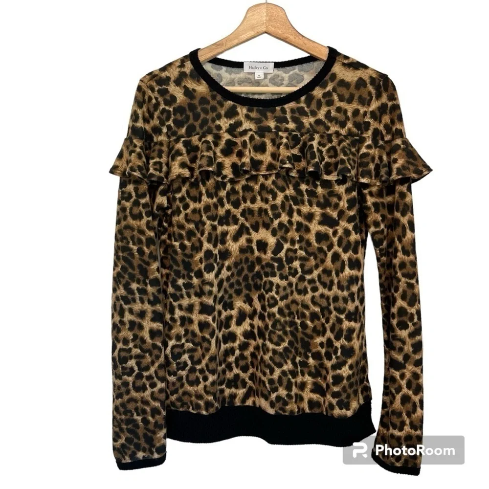 Hailey and Co. Emmy Leopard Print Black Ruffle Long Sleeve Blouse Top Size M