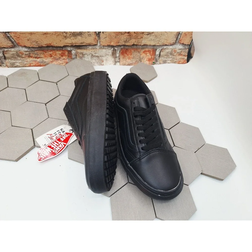 Vans description up