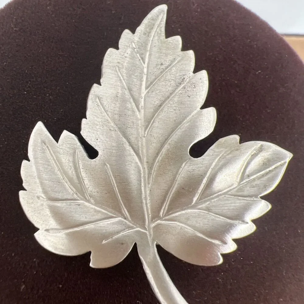 Tiffany & Co. Maple Leaf Brooch Pin Sterling Silver Vintage Fall Harvest Lapel