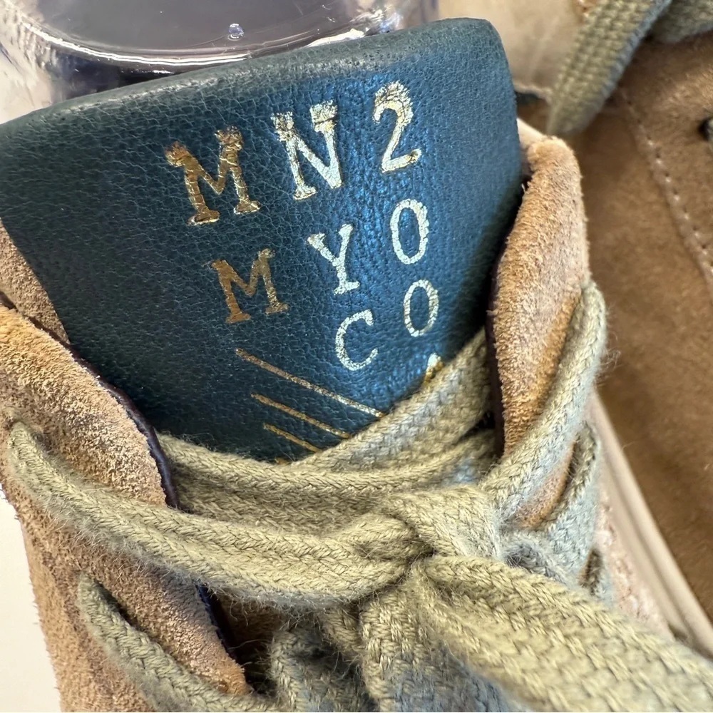 Miz Mooz miz mooz
