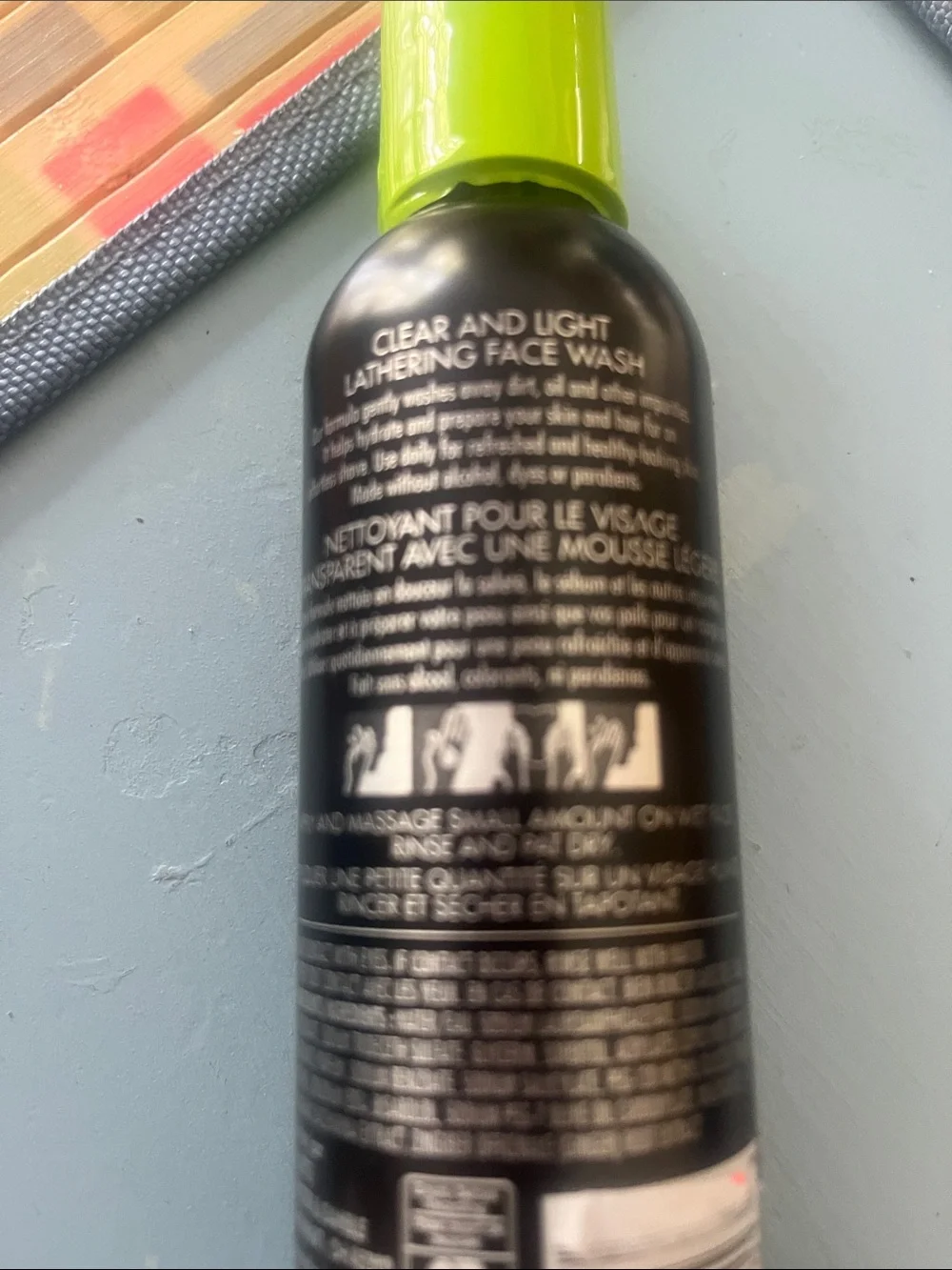 Gillette Labs daily hydrating