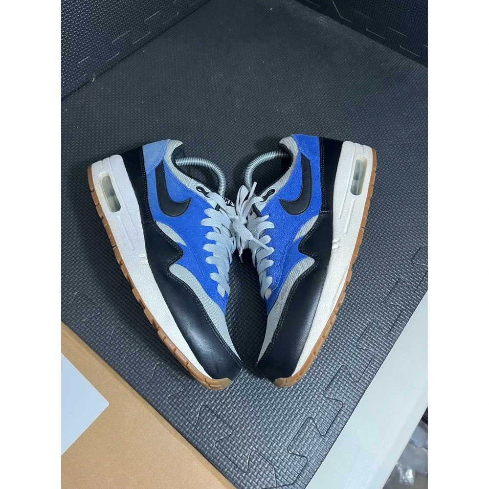 Nike good size