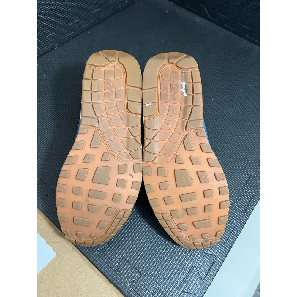 Nike good size