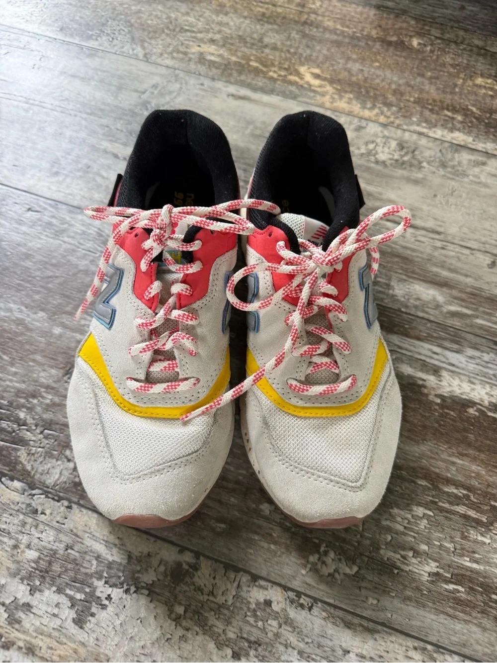 New Balance gently used