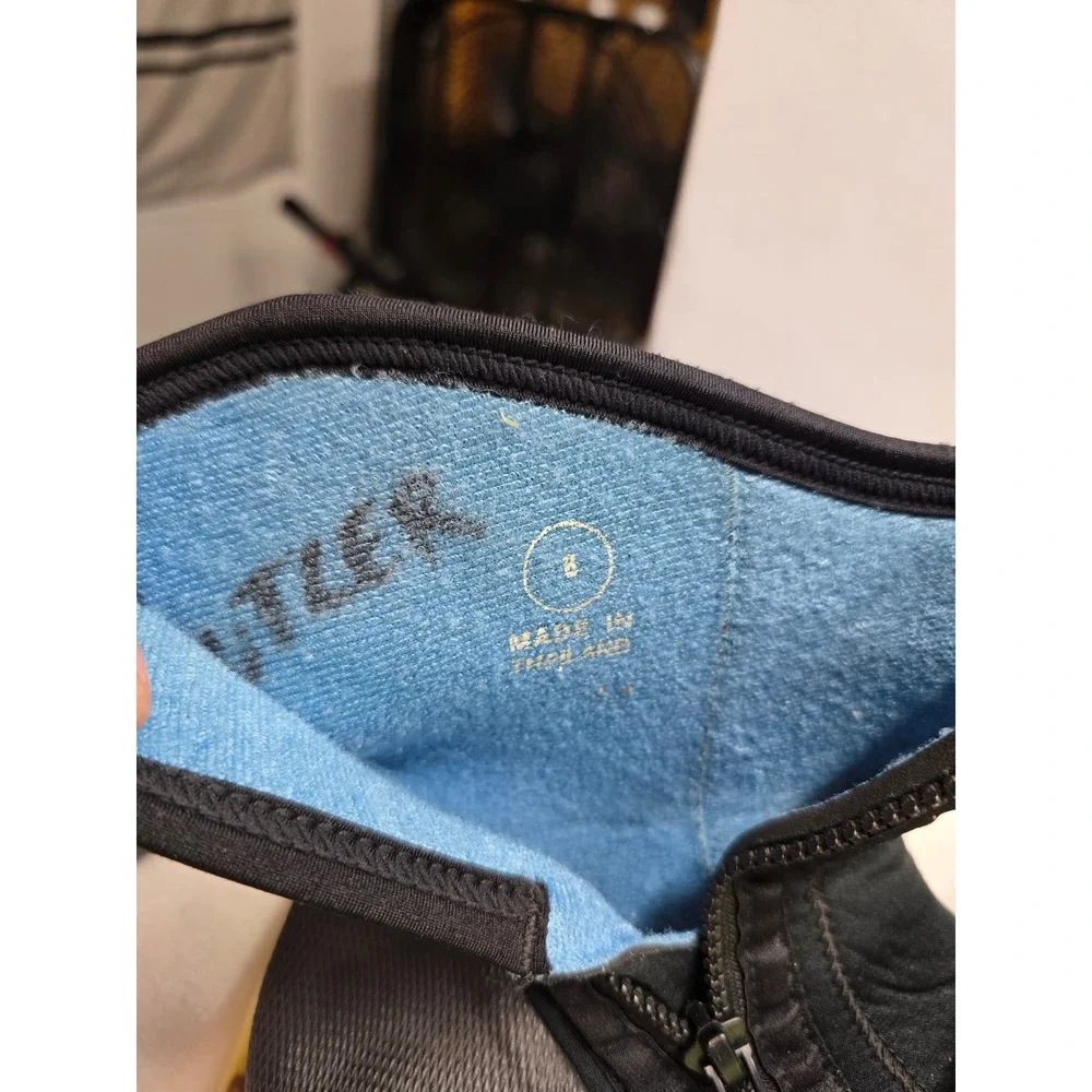 U.S. Divers item good