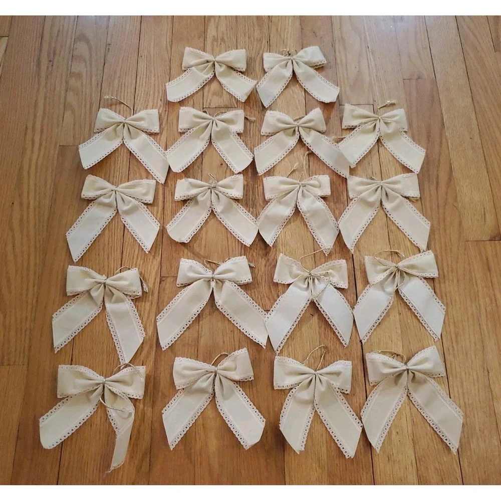 Vtg Off White Cream Velvet Lace Hamdmade Christmas Wreath‎ Bows Lot Of 18 Granny