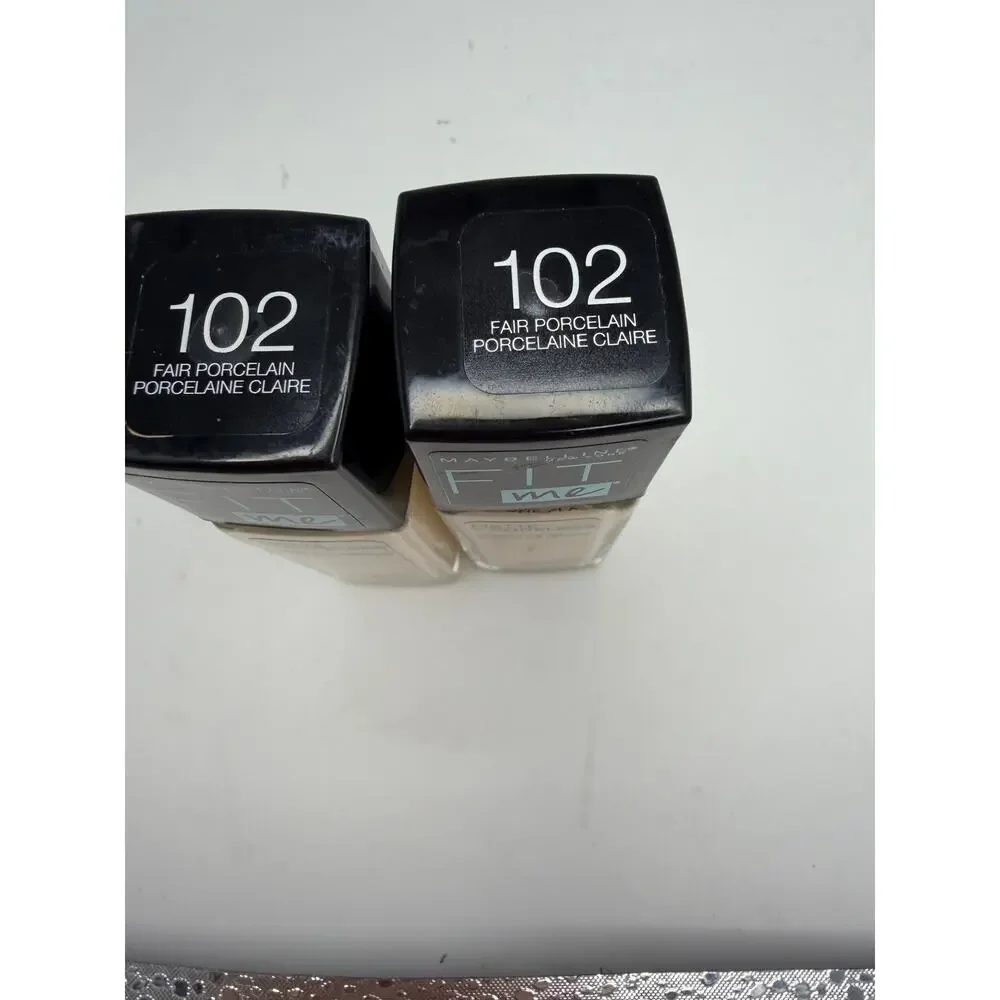 NEW Maybelline Fit Me Matte Poreless Foundation 102 Fair Porcelain Lot of 2 1oz