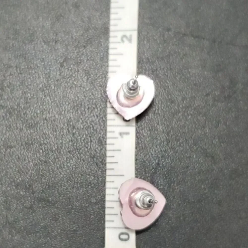 Unbranded pretty earrings