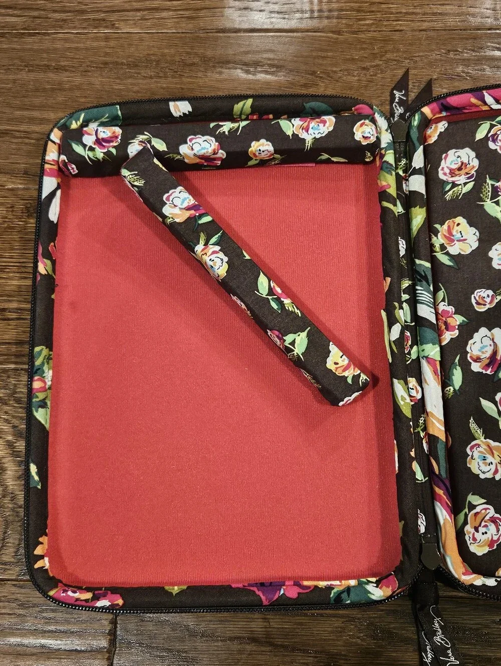 Vera Bradley nwot retired