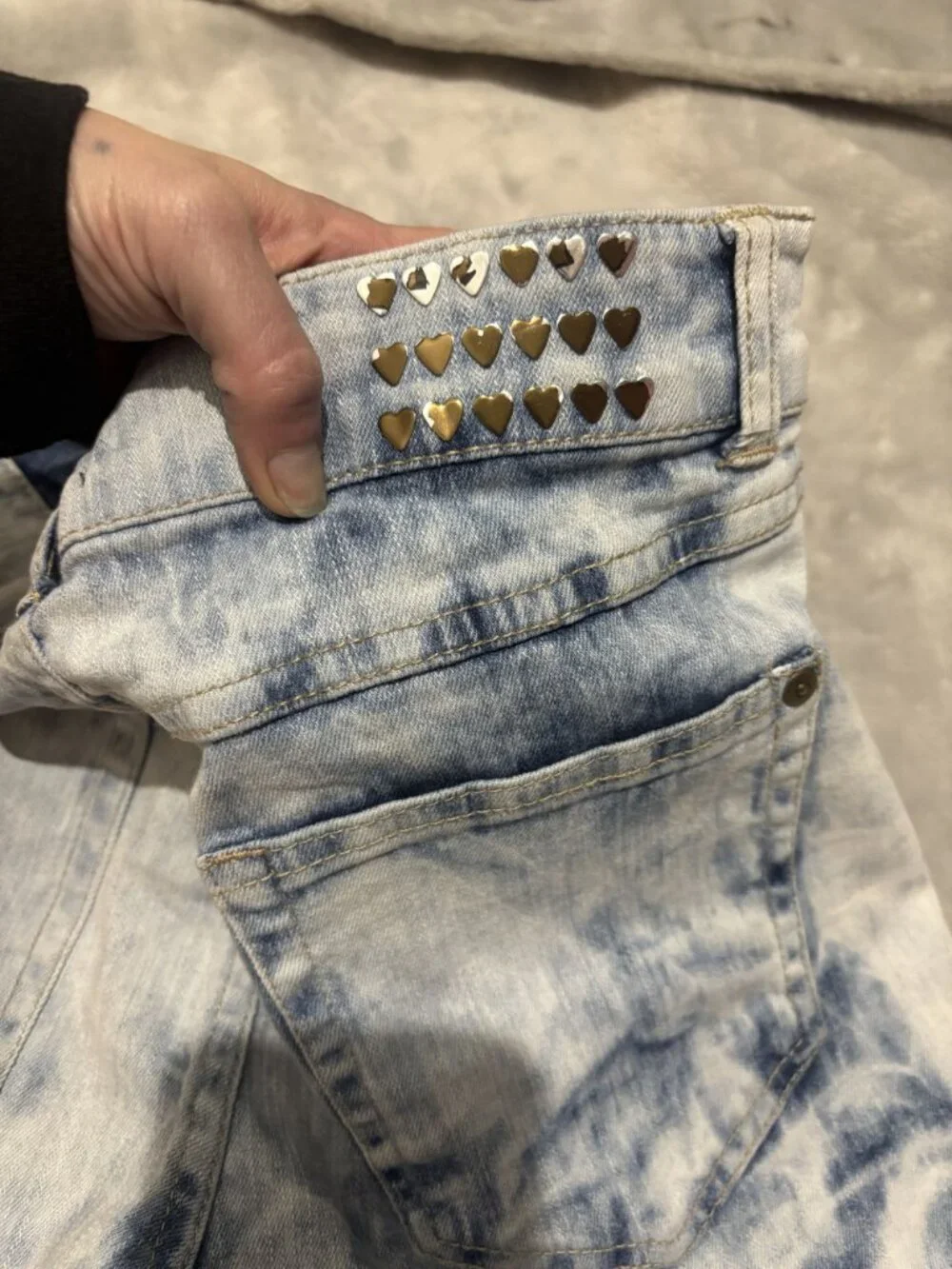 Forever 21 step into