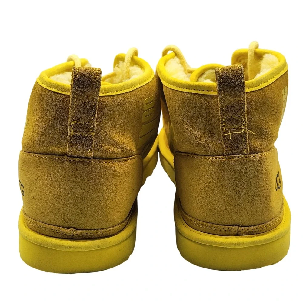 UGG neumel graphic