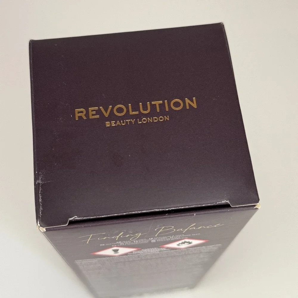 N/A revolution beauty