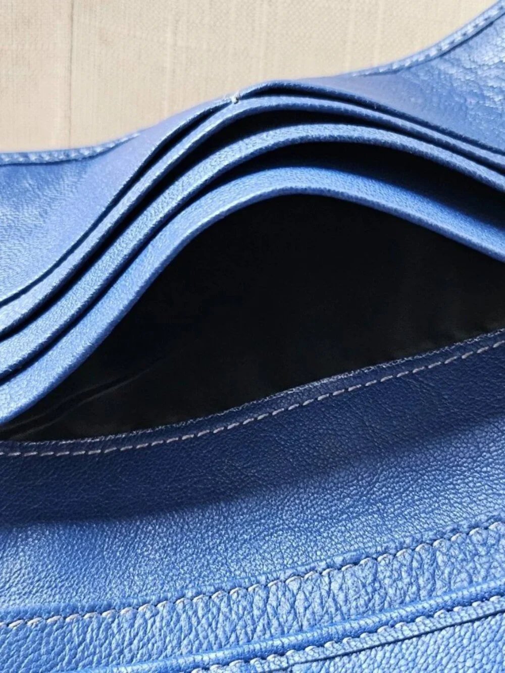 N/A long wallet