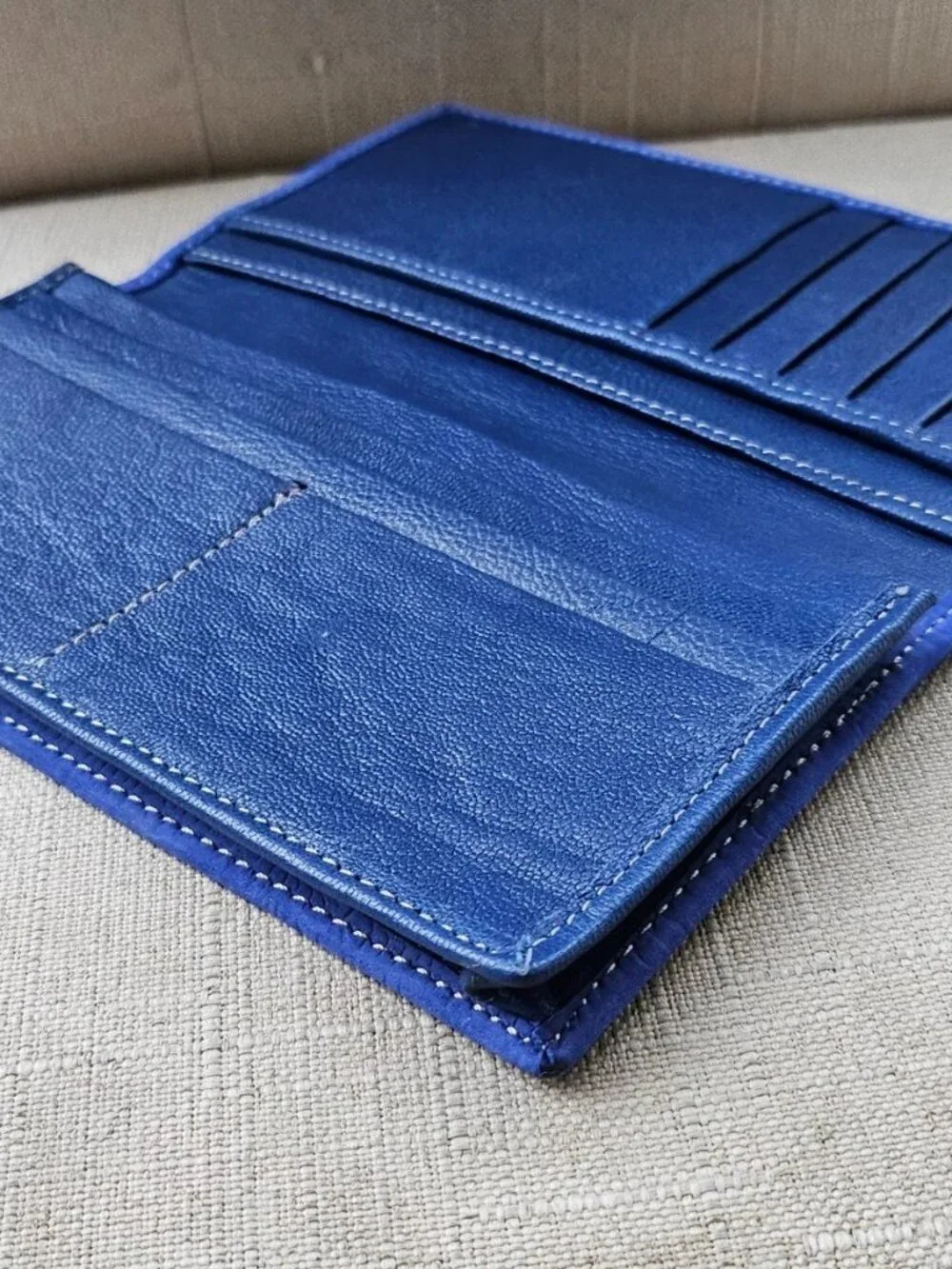 N/A long wallet