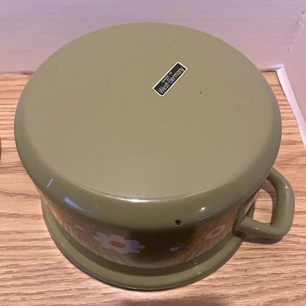 other vintage pot