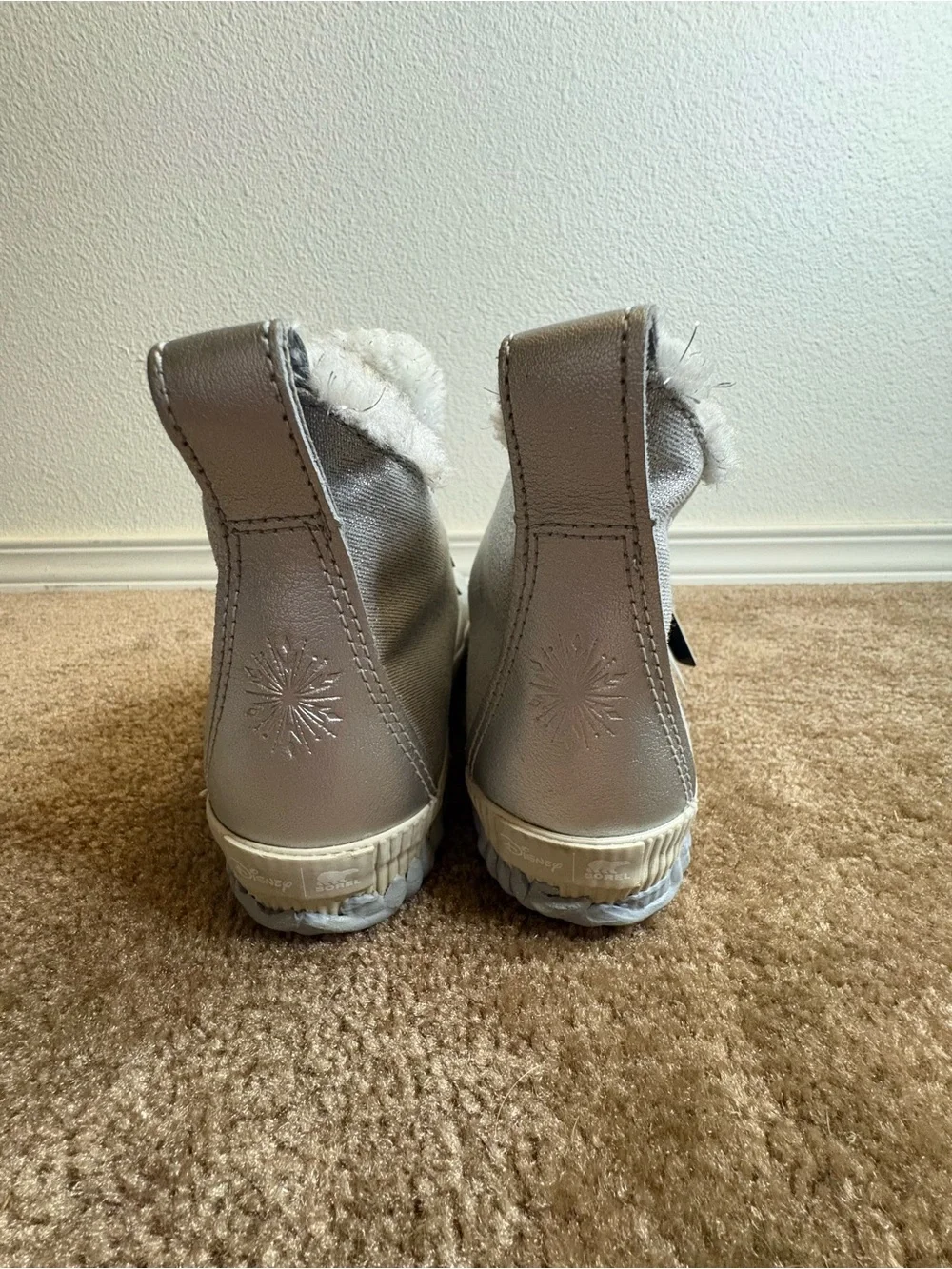 Sorel warm faux