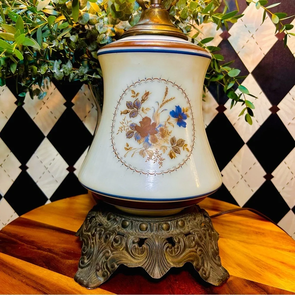 N/A vintage quoizel