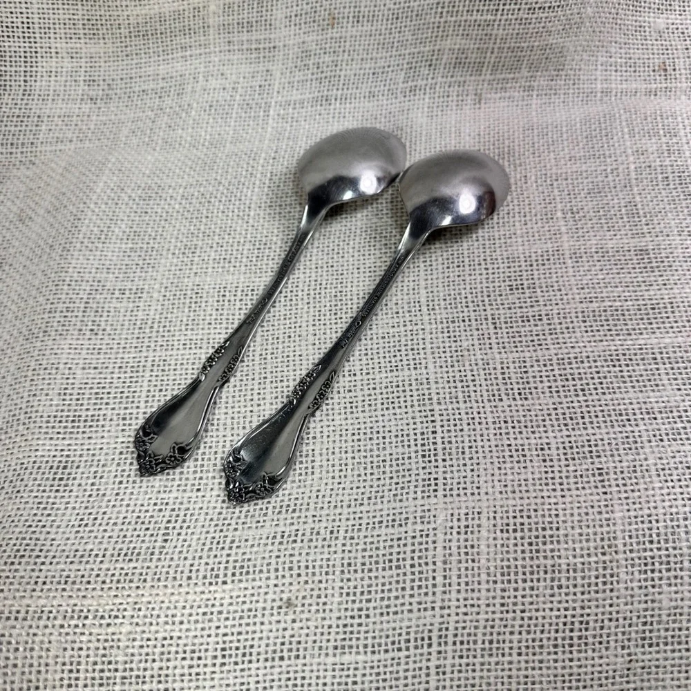 Oneida Wm A Rogers Mansfield Deluxe Stainless Tablespoons Lot of 2Flatware
