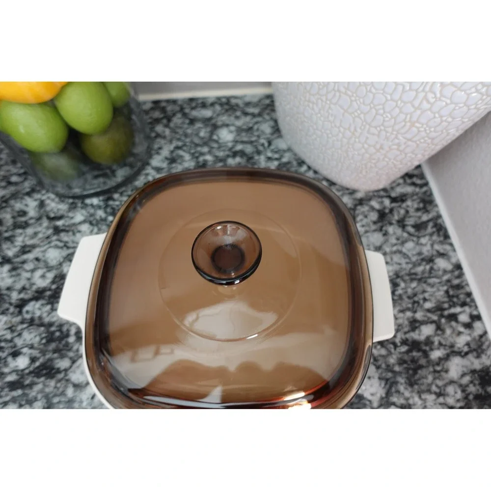 The Unbranded Brand casserole beige
