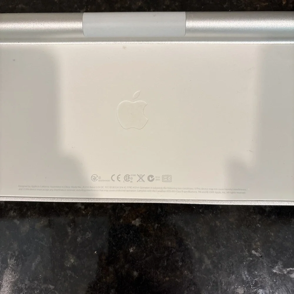 Apple genuine wireless