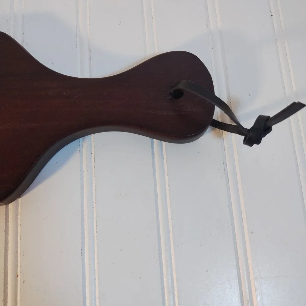 The Unbranded Brand serving board
