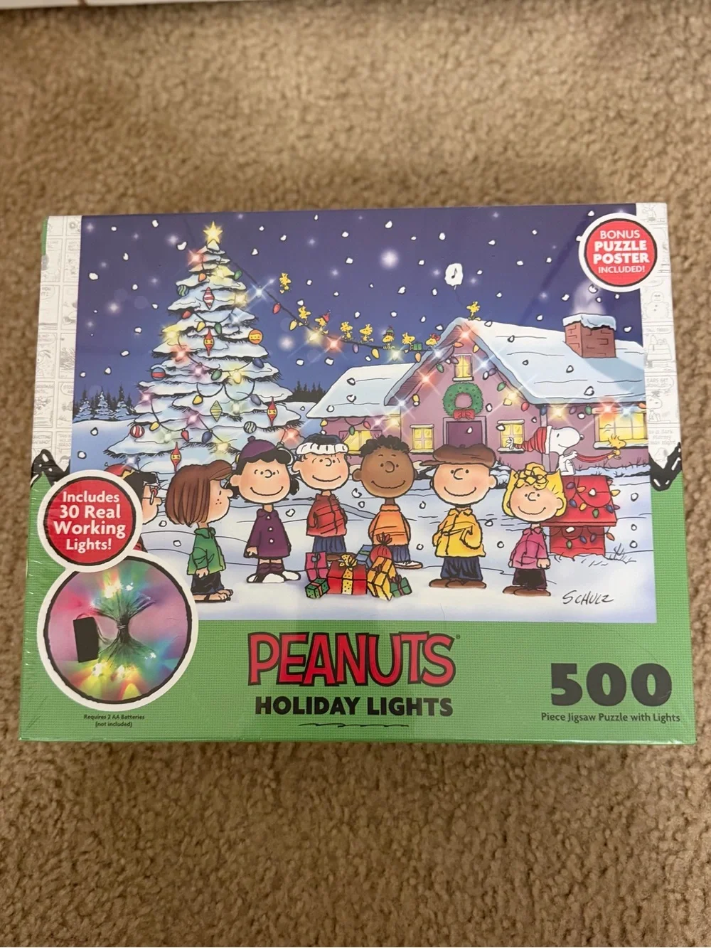Peanuts festive scene