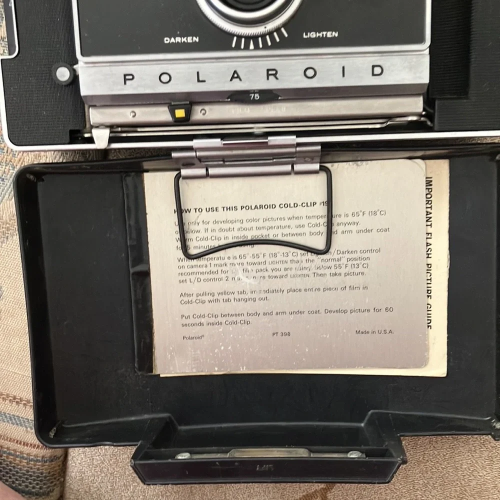 Polaroid this item