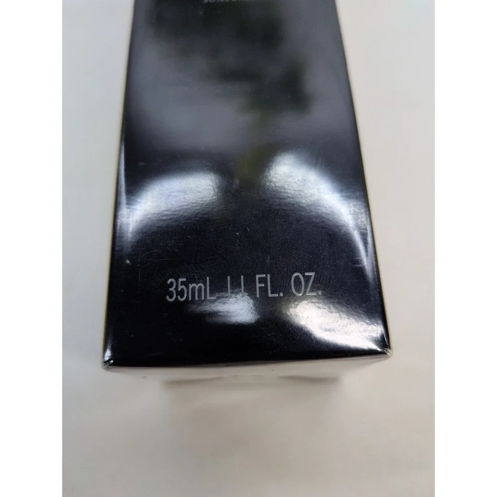 Clé de Peau Beauté brand new