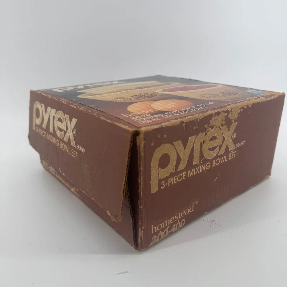 Pyrex vintage homestead