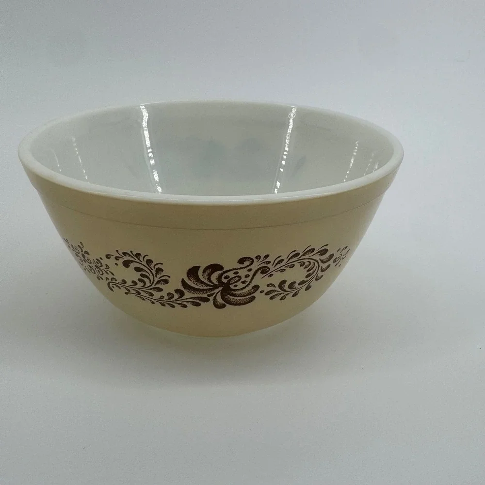 Pyrex vintage homestead