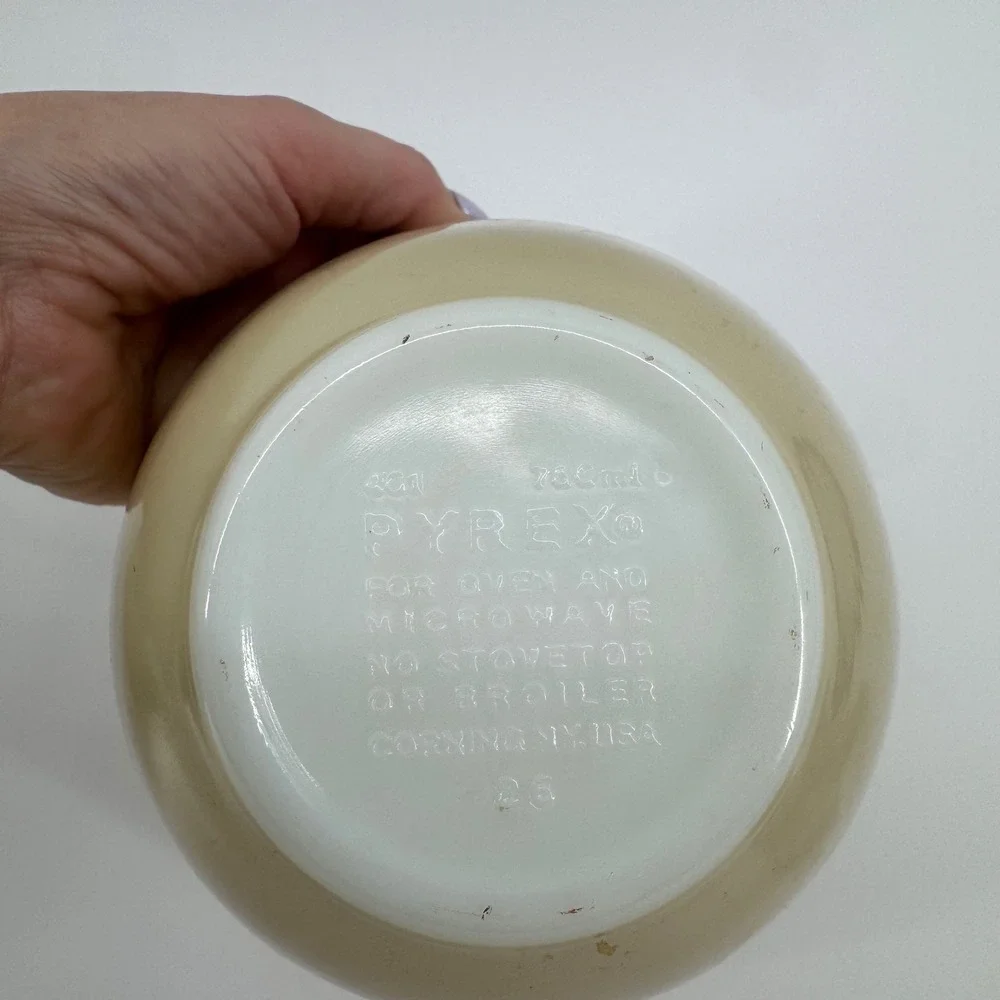 Pyrex vintage homestead