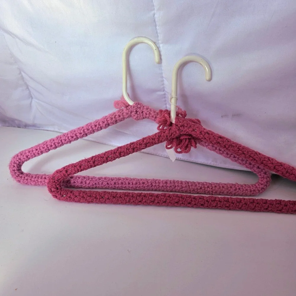 Crocheted Hangers Pink Set of 2‎ Decorative Clothes Hangers for Closet