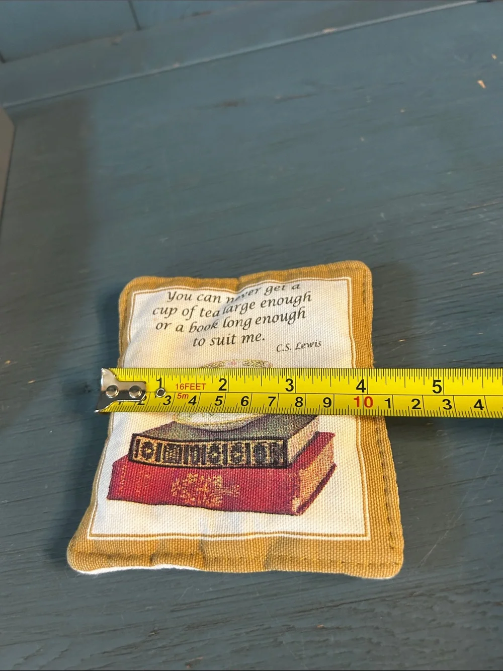 Alice Cottage decorative small