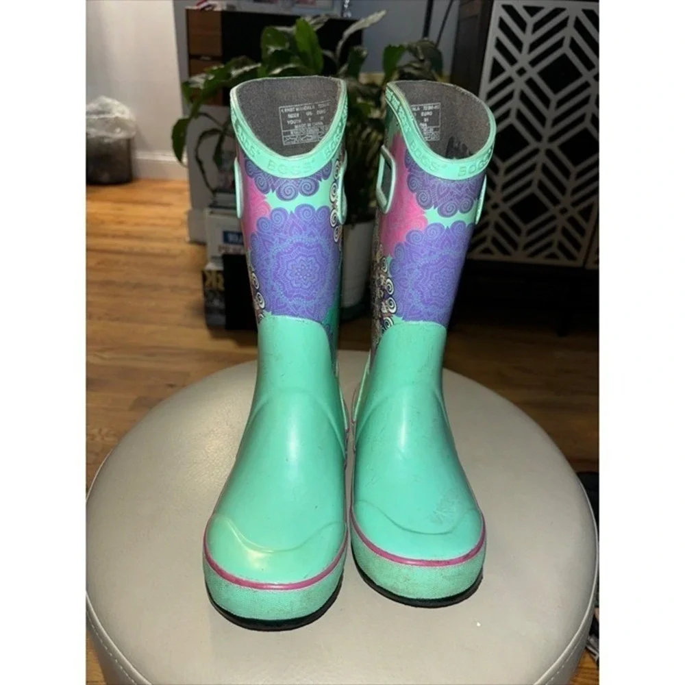 Bogs Rain Boots Youth 1 Mint Green Mandala Waterproof Pull On Rubber Good
