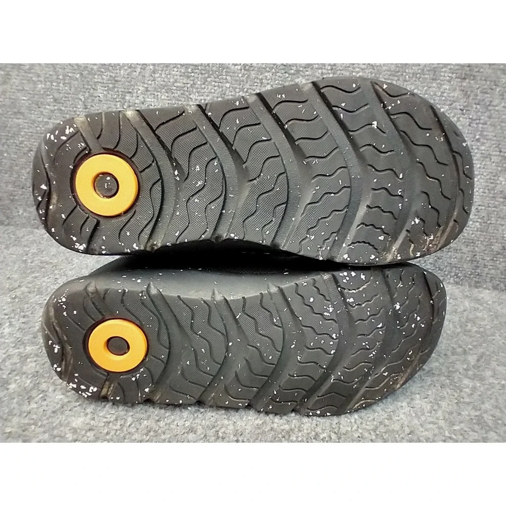 Bogs Skyline Snow Boots Kids Size 4 Black Waterproof Insulated Winter 73220K-001