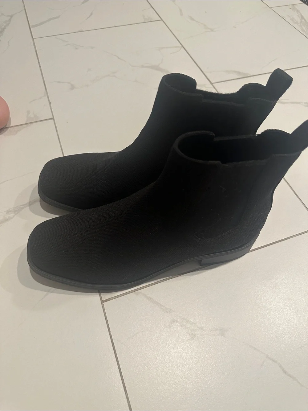 Vivaia square toe