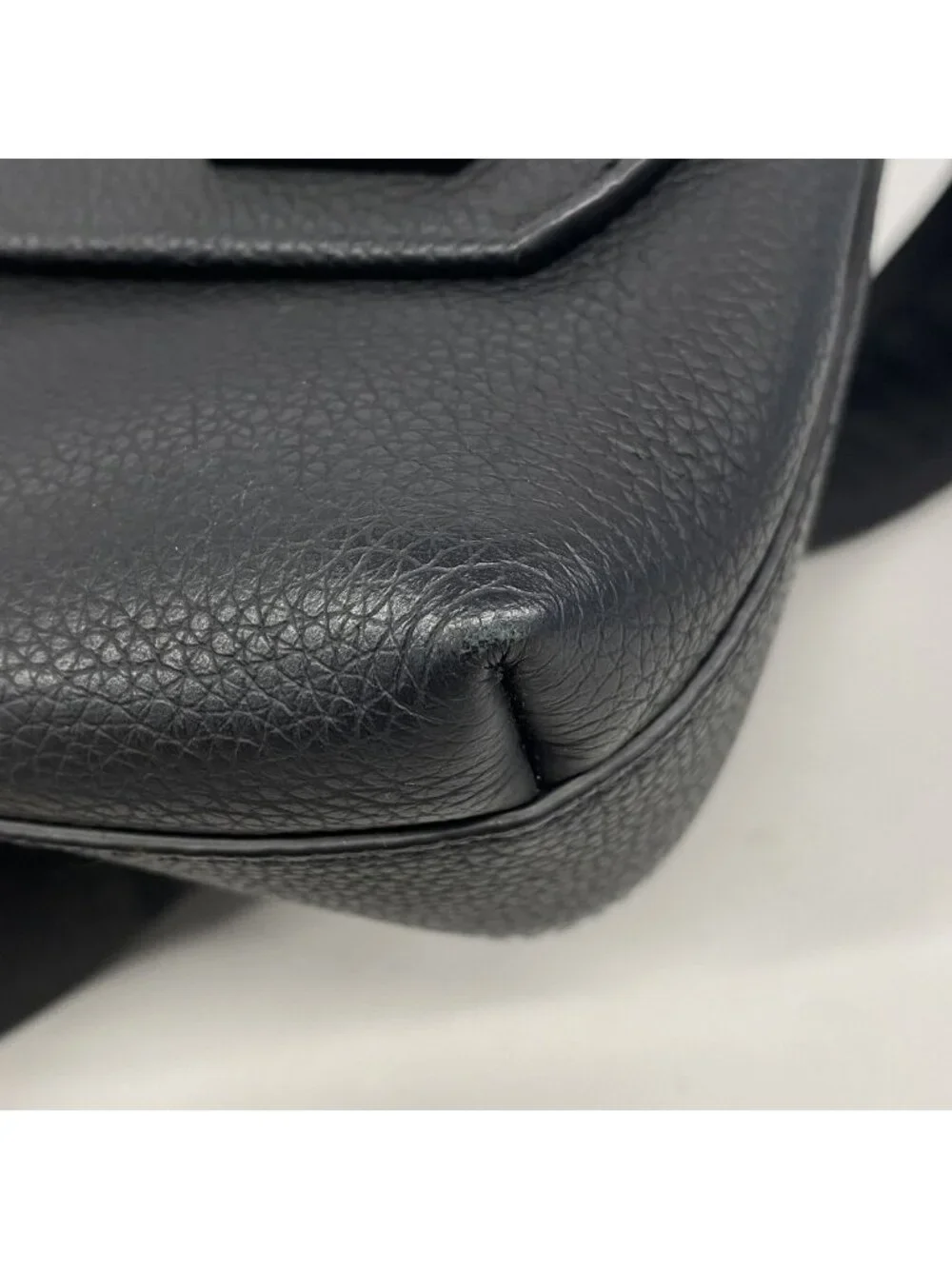 Louis Vuitton this authentic
