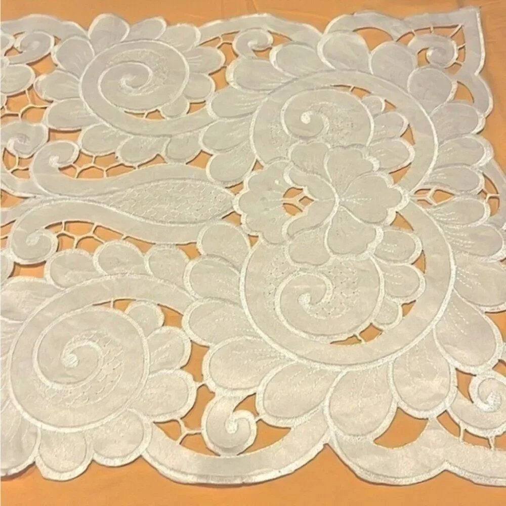 6PC Cream Rectangular Cutout Embroidery Placemat NEW