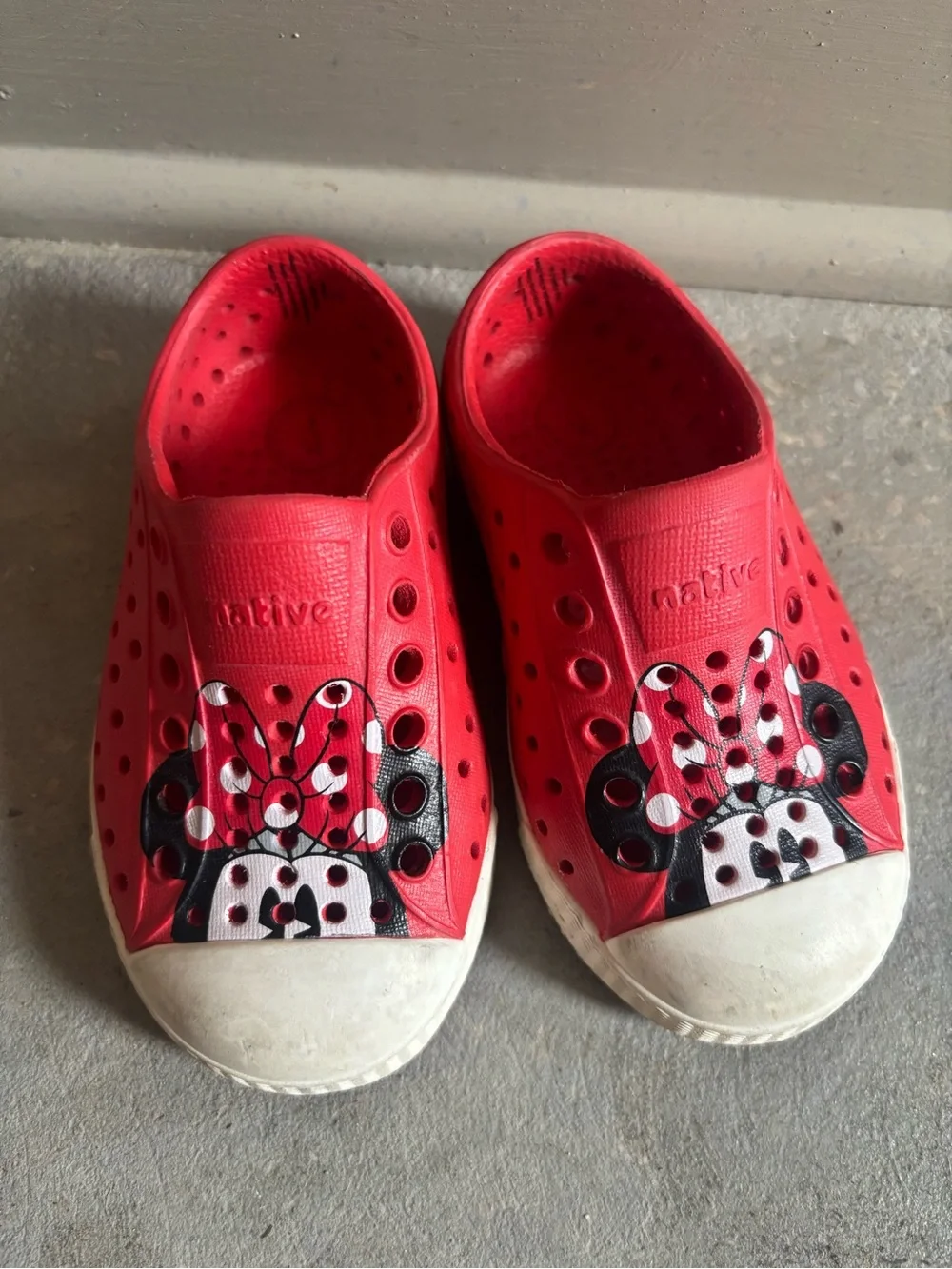 Native bright red