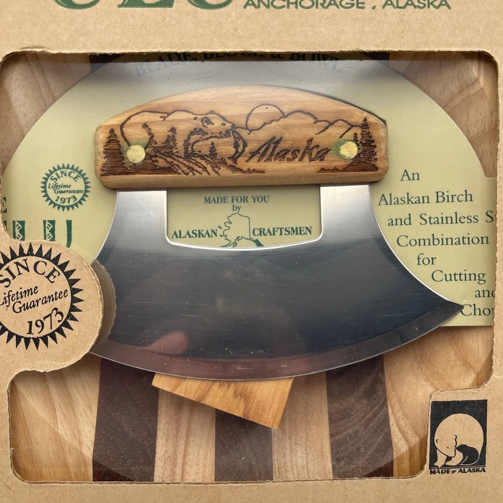 The Ulu Factory Brown Chopping Bowl with Ulu Knife Birch Walnut Set