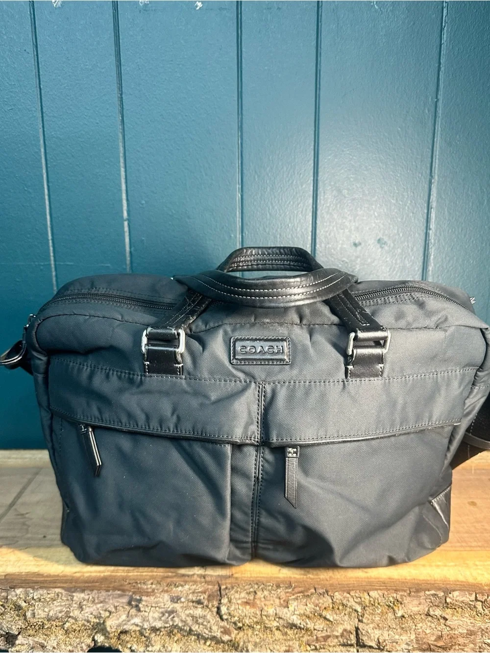 Coach authentic varick