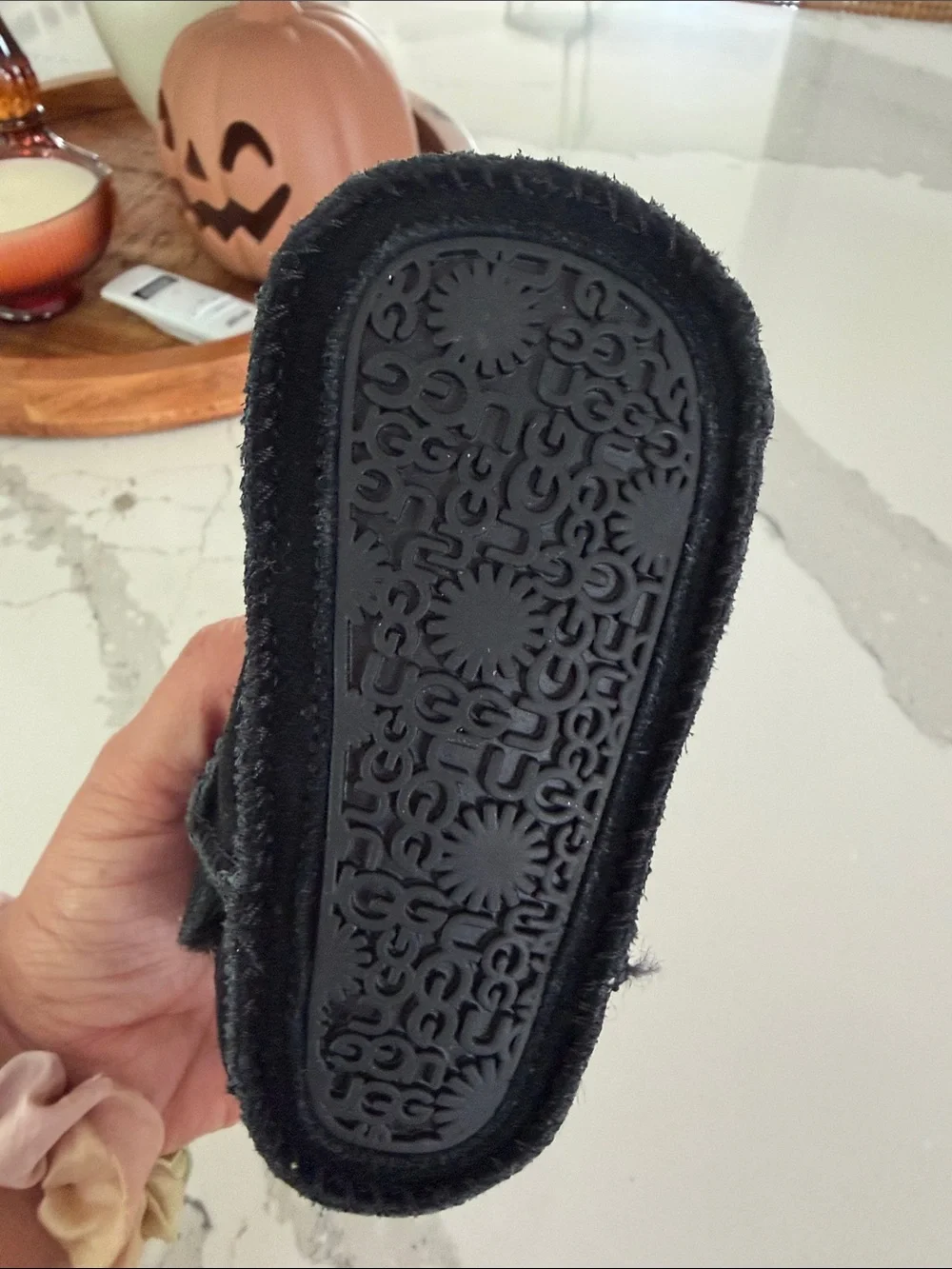 UGG soft black