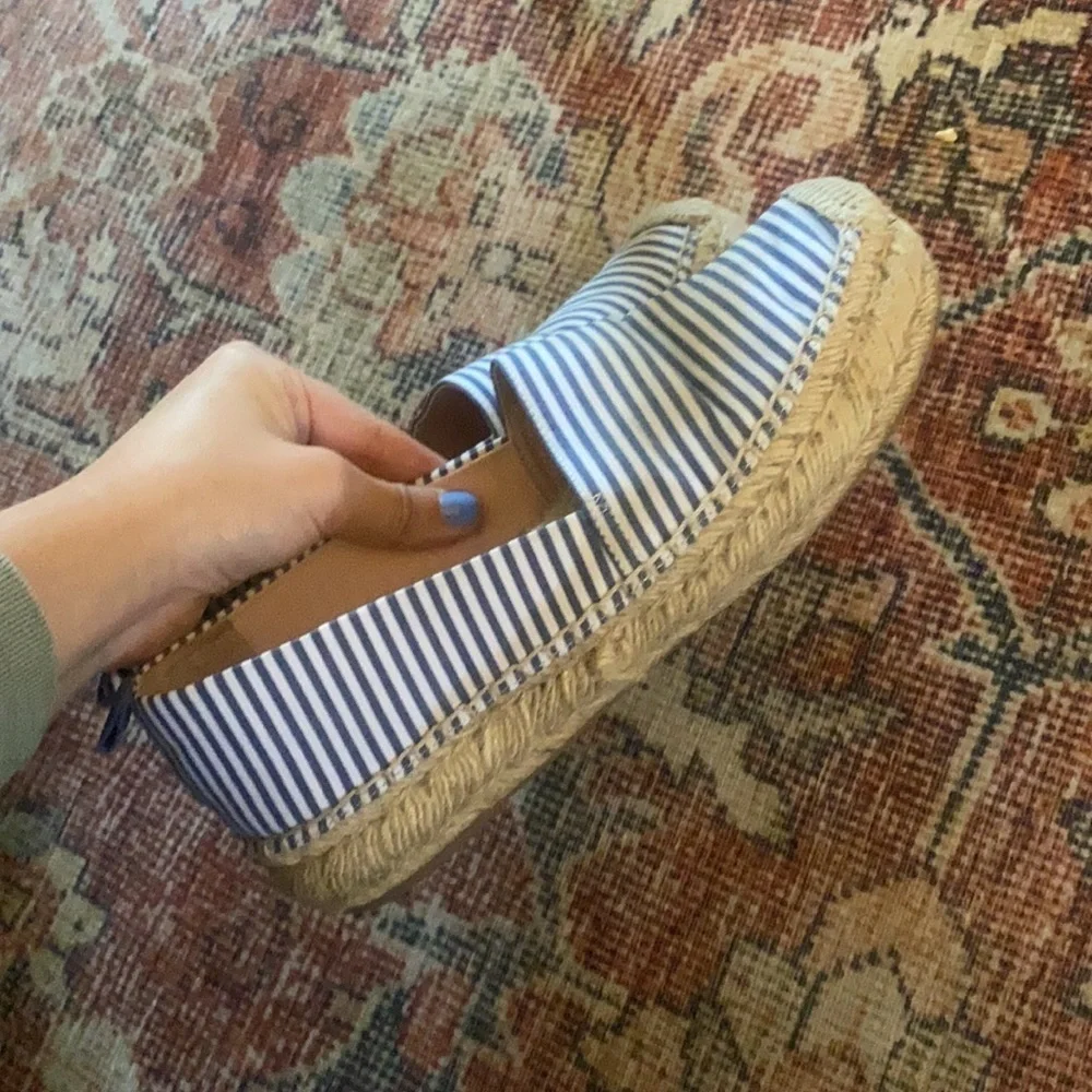 J. Crew we re