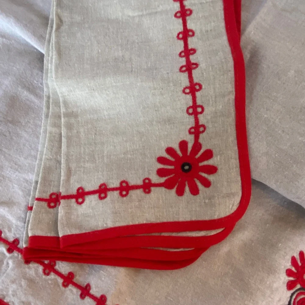 N/A handcrafted linen