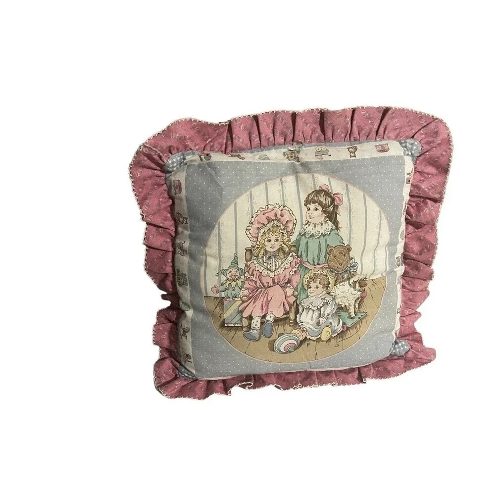 Vintage Handmade Quilted Girls Bear Pink Accent Pillow 80’s 15x15 RARE