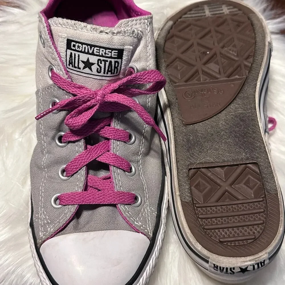 Converse Chuck Taylor All Star (CTAS) Madison Low Top Girls size 5 Pink & Gray