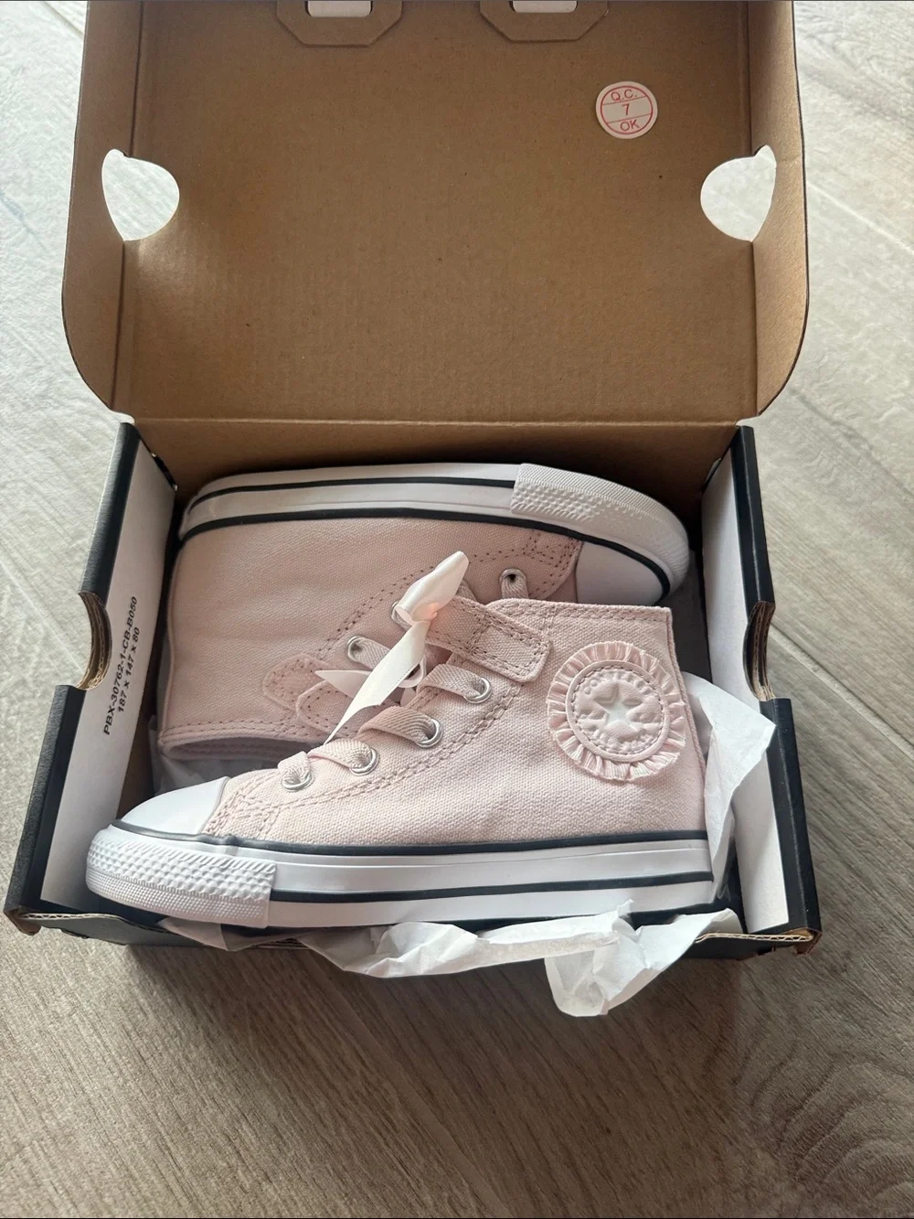 Converse new box