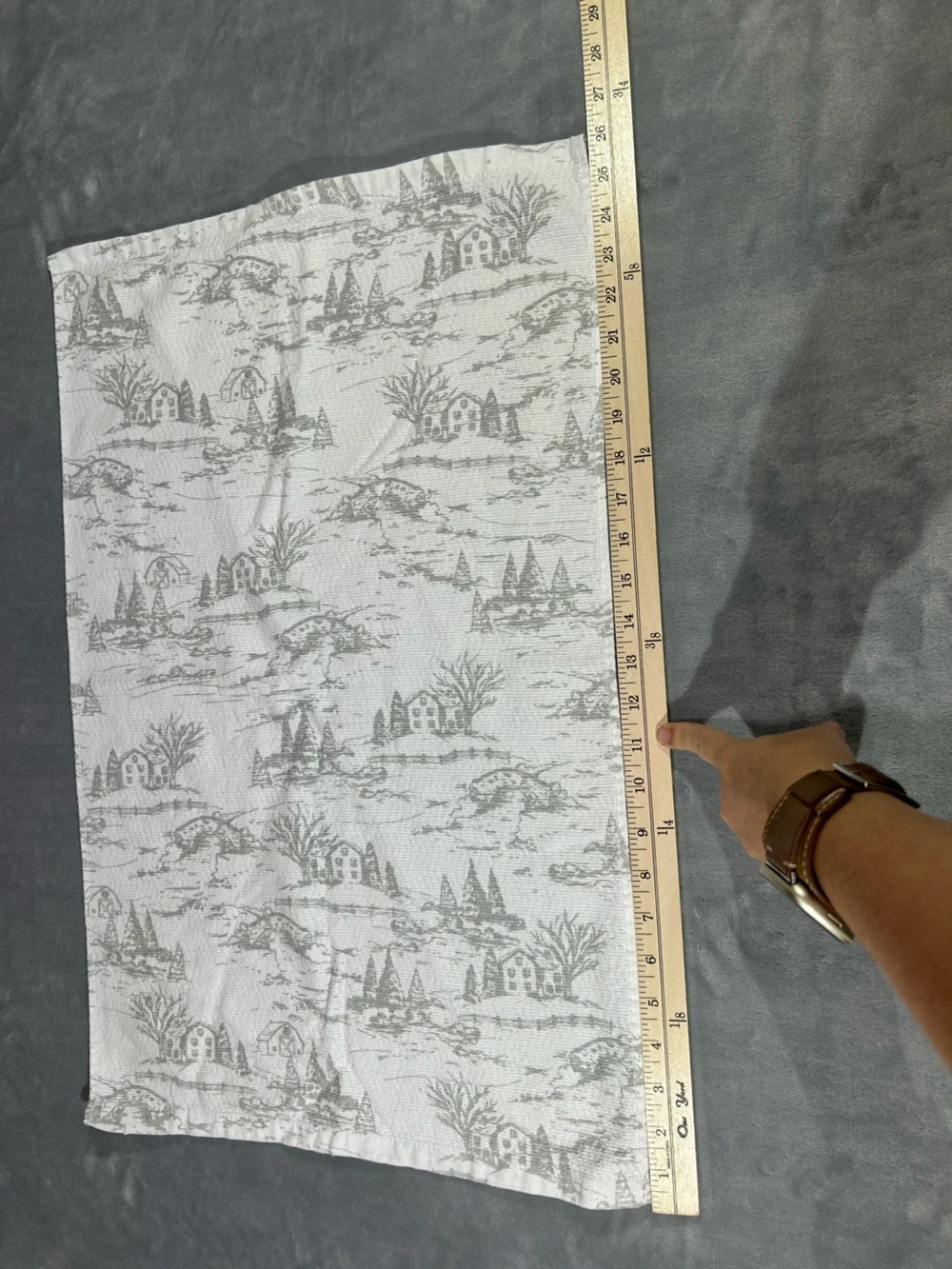 Ralph Lauren elegant toile