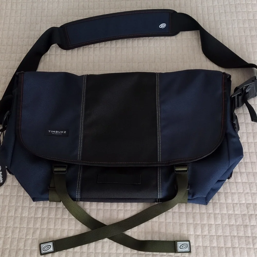 Timbuk2 reposhing this