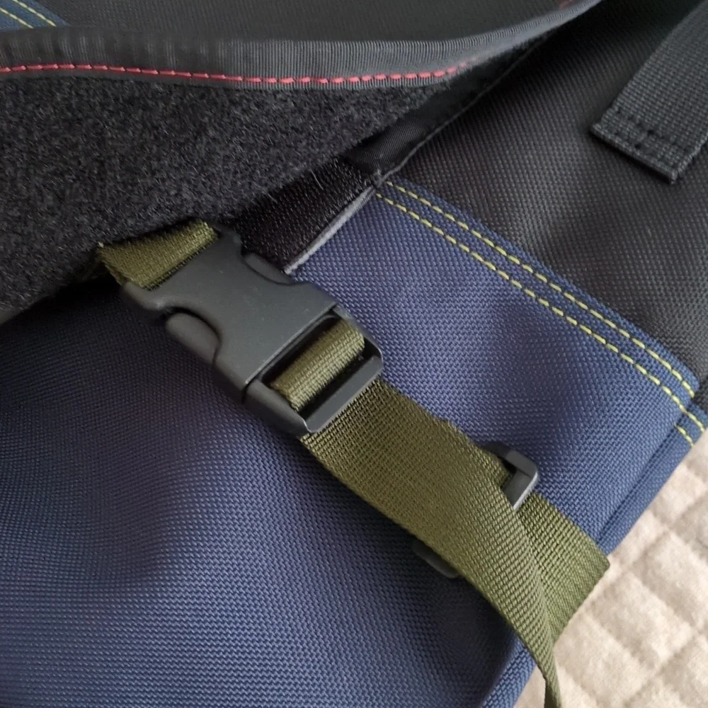 Timbuk2 reposhing this